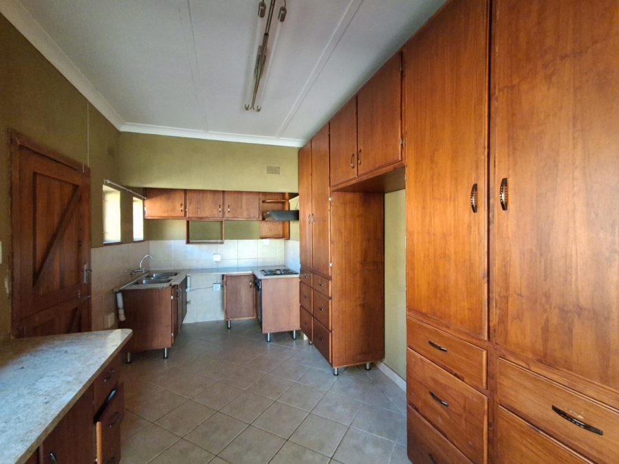  Bedroom Property for Sale in Stilfontein Ext 4 North West